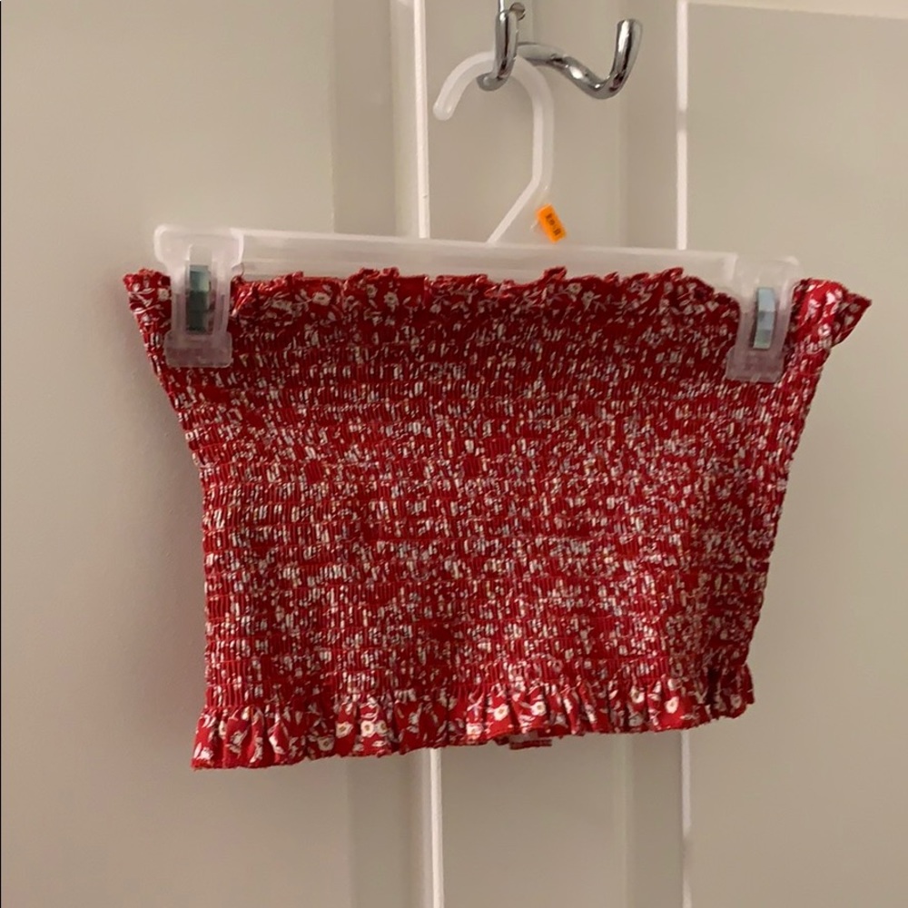 Red floral 2 piece set!